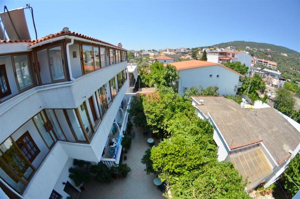 Casa Blue Hotel, Philian Hotels And Resorts Skiathos Exterior photo